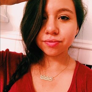 Meet your Posher, Natalie